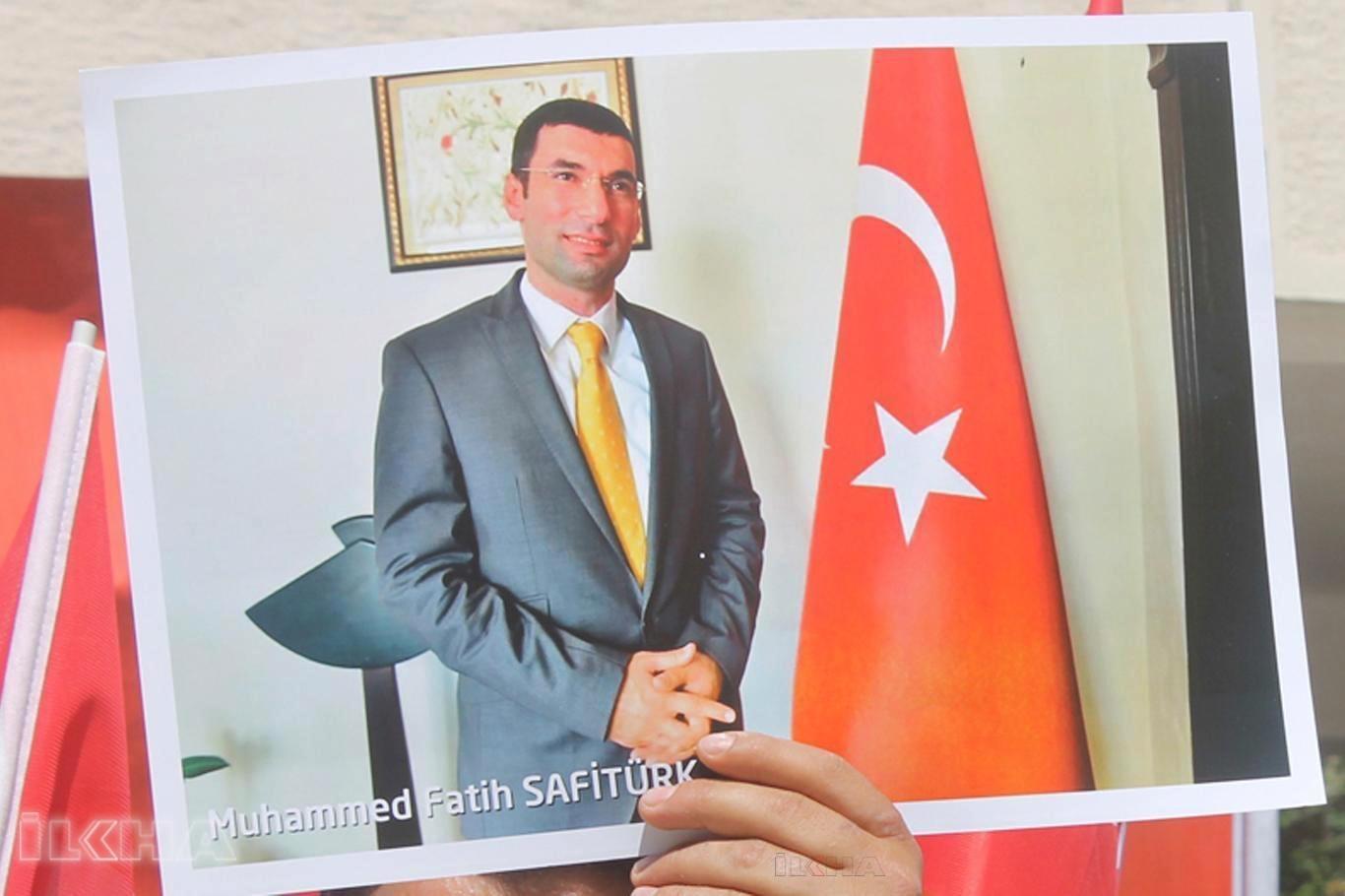 Safitürk Davası faili kendini yaktı Safitürk Davası faili kendini yaktı